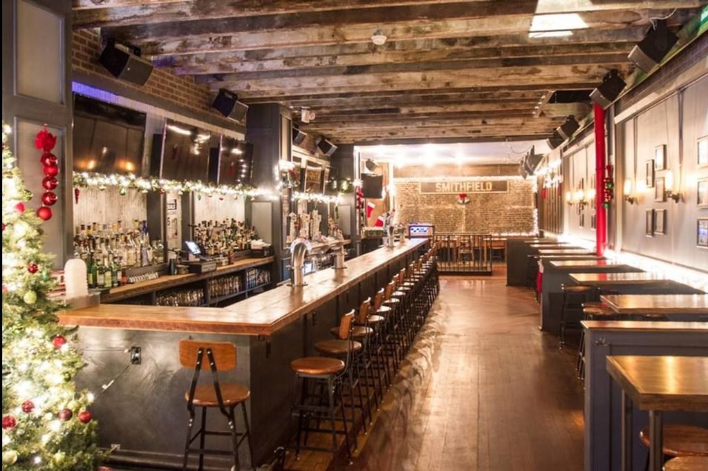 Smithfield Hall — Chelsea's Soccer Bar with Atmosphere